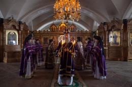 «Кто хочет из вас быть большим, да будет меньшим и всем слуга»