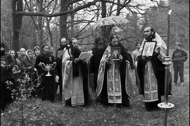 Мощи старца Антипы были обретены в мае 1991 года, после того как наместник обители игумен Андроник (Трубачев) с братией совершил панихиду по старцу.