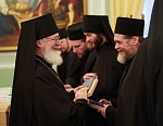 Рождественские подарки от Игумена