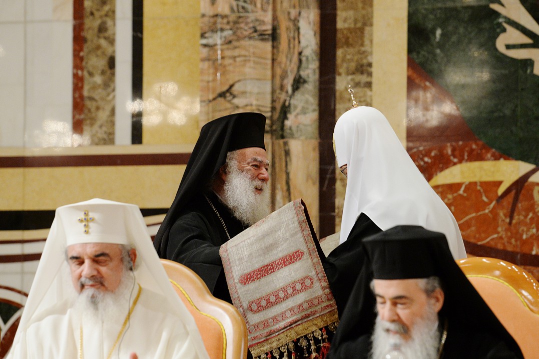 Заключительное торжественное заседание Архиерейского Собора Русской Православной Церкви при участии Глав и делегаций Поместных Православных Церквей. Фото: Олег Варов.