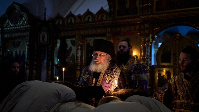 «Познаем братия, таинства силу...»