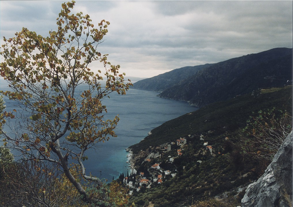 Вид на Новый Скит.