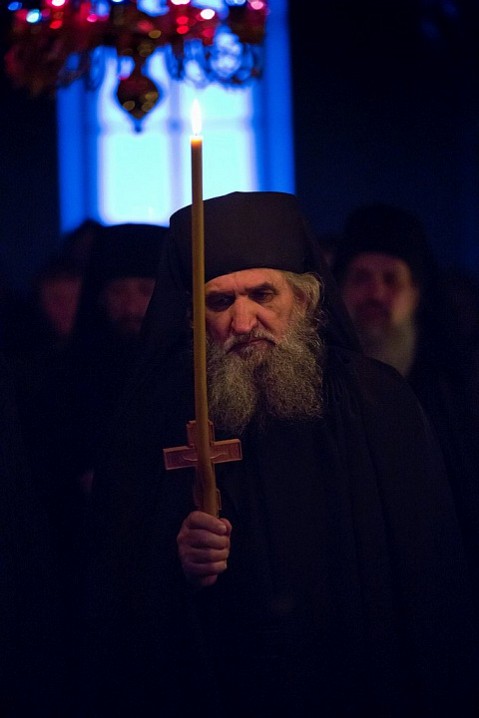 Вступающий в Валаамское братство должен осознавать важность шага, которым он выражает желание быть послушным до смерти.