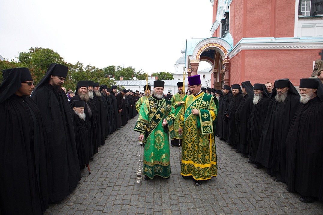 Визит Святейшего Патриарха Кирилла в Валаамскую обитель 2018 года. Встреча Священноигумена обители