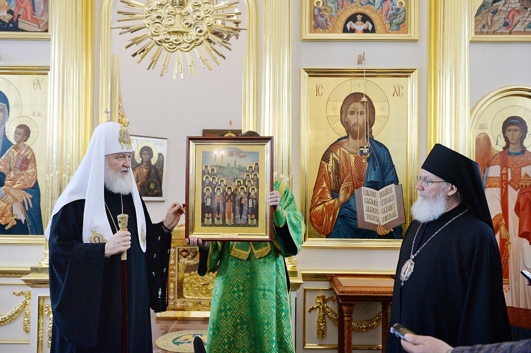 Каждый храм призван привлекать паломников, становиться местом общей молитвы, и дай Бог, чтобы и этот исторический надвратный храм обрел былую славу, потому что множество паломников, посещавших Валаам в старое время, проходили, в том числе, и через стены э