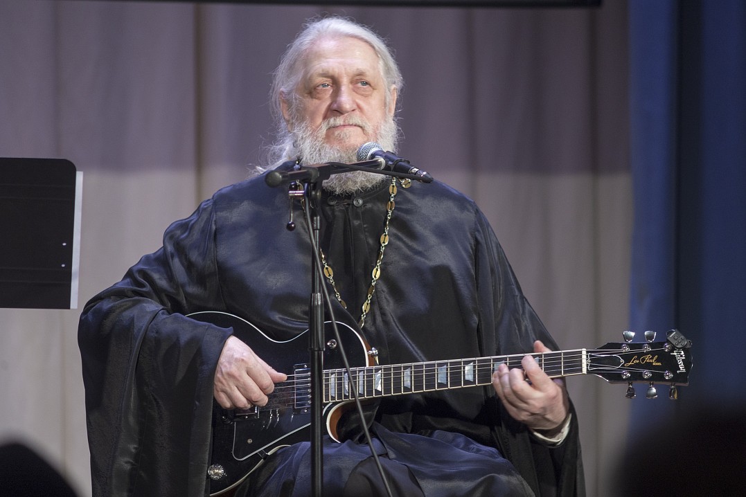 Отец Анатолий Першин. Фото Игоря Сазеева